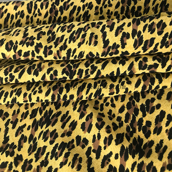 Rhombus printed fabric 