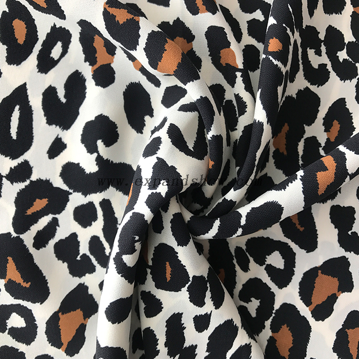 Rhombus printed fabric 