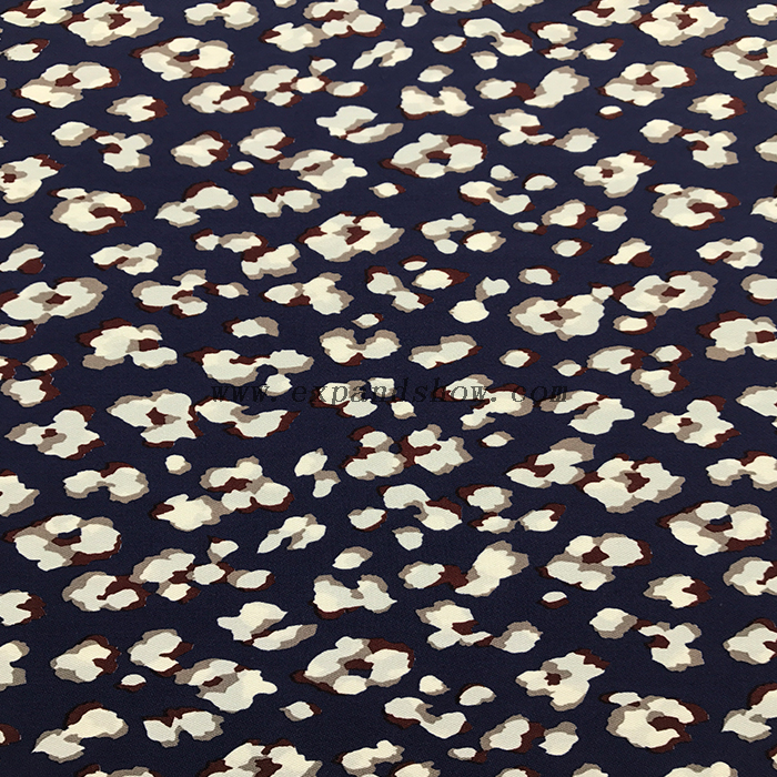 Rhombus printed fabric 