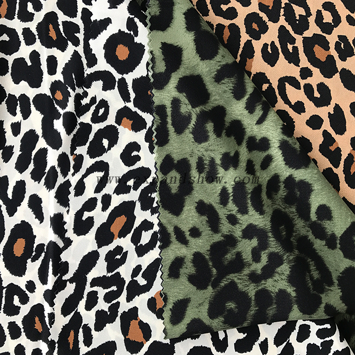 Rhombus printed fabric 